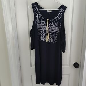 Espresso Navy NWOT Embroidered Dress